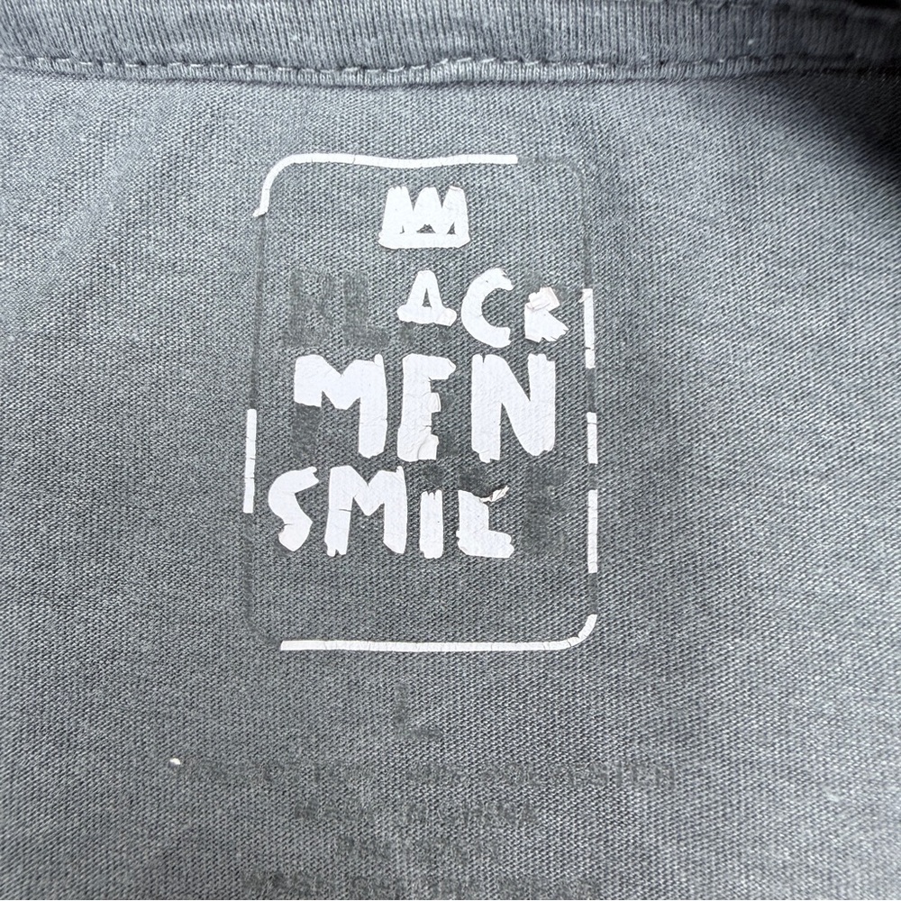 Black Men Smile Gray Short Sleeve Tee - Picture 7 of 7